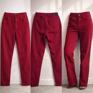 Abercrombie & Fitch, High Rise Mom Jean, Red color, 27/4 Size